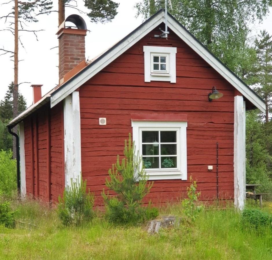 Cabin Near Lake And Beautiful Nature Reserve. Bodafors Экстерьер фото