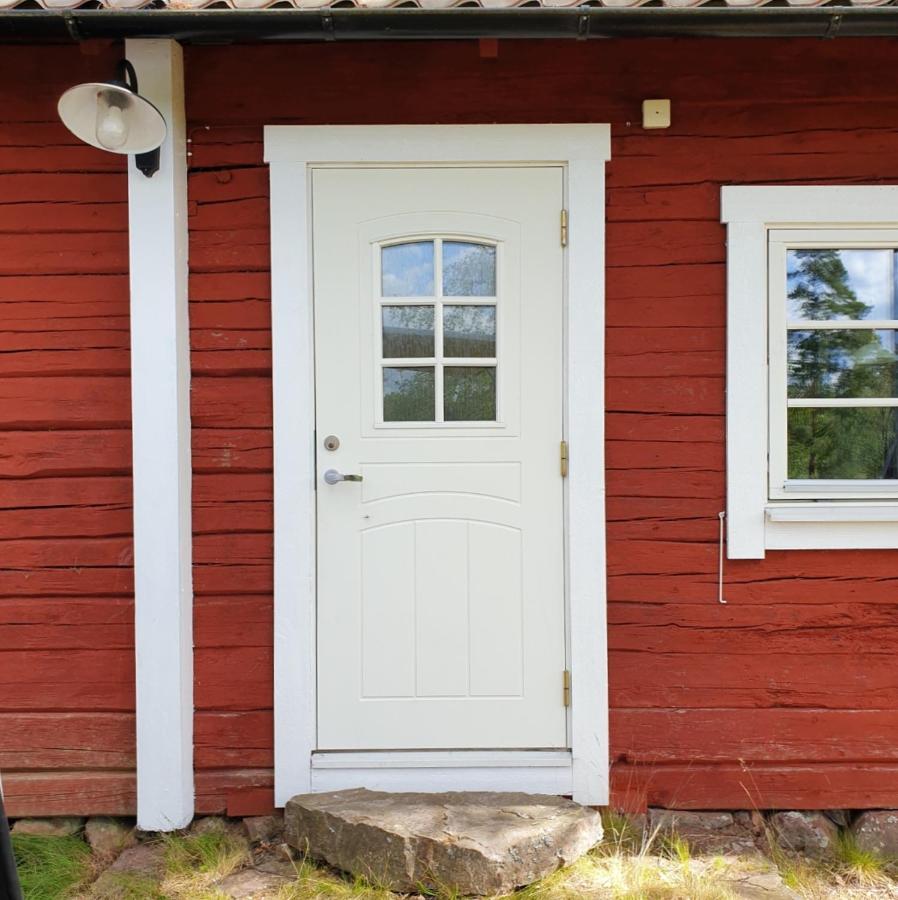 Cabin Near Lake And Beautiful Nature Reserve. Bodafors Экстерьер фото