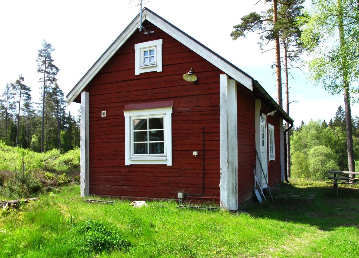 Cabin Near Lake And Beautiful Nature Reserve. Bodafors Экстерьер фото